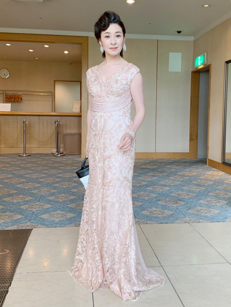 ワンピース新品♡TADASHI SHOJI タダシショージ 美刺繍レースロング