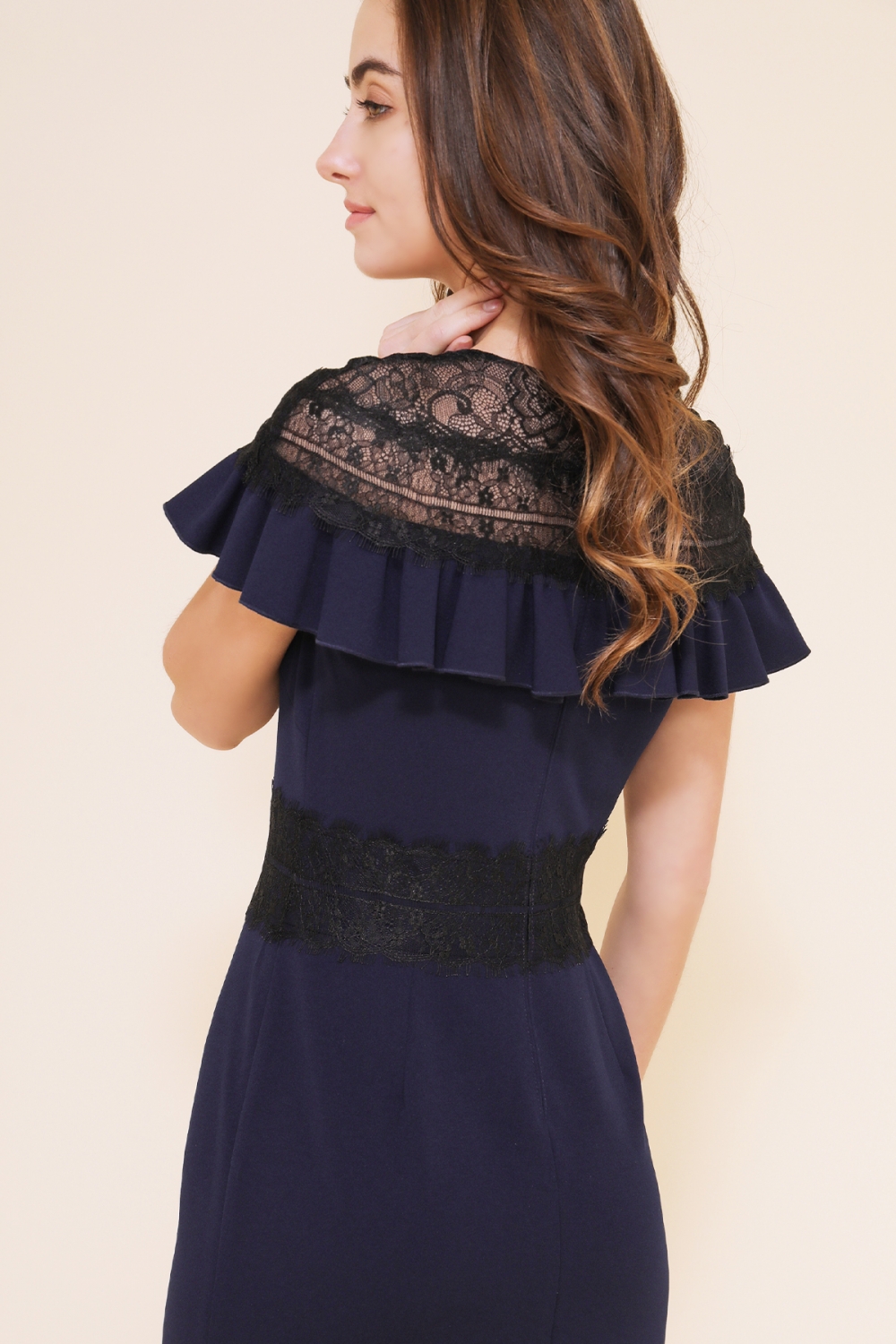 ネイビー ラッフル Vネック タイトドレス｜TADASHI SHOJI（タダシ  