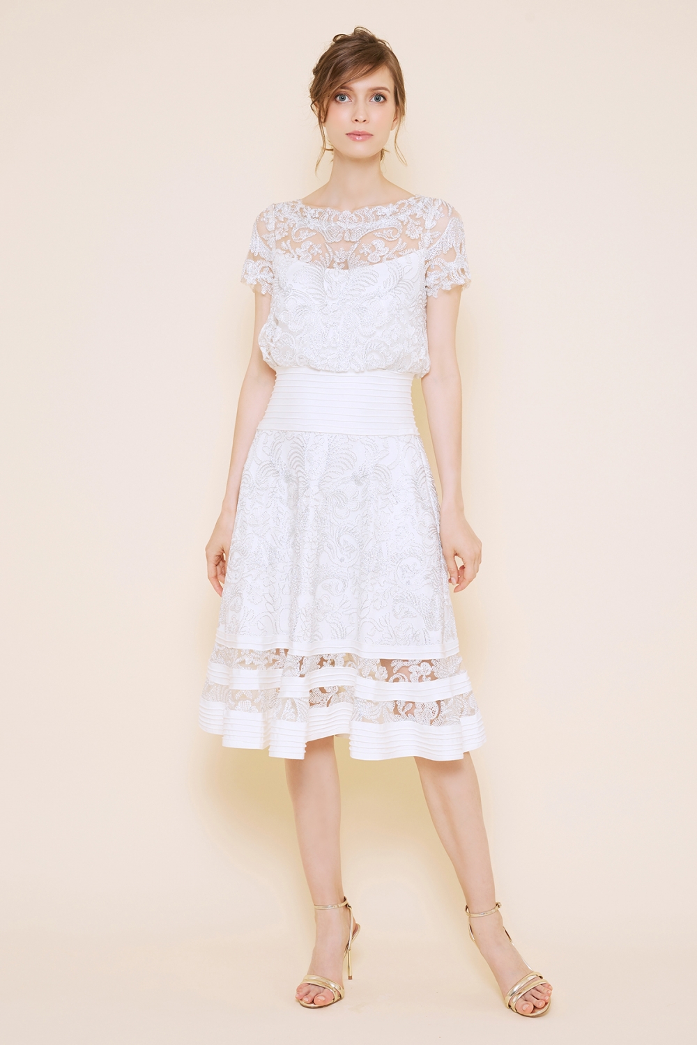 アイボリーシルバー コードレース フレアドレス｜TADASHI SHOJI 