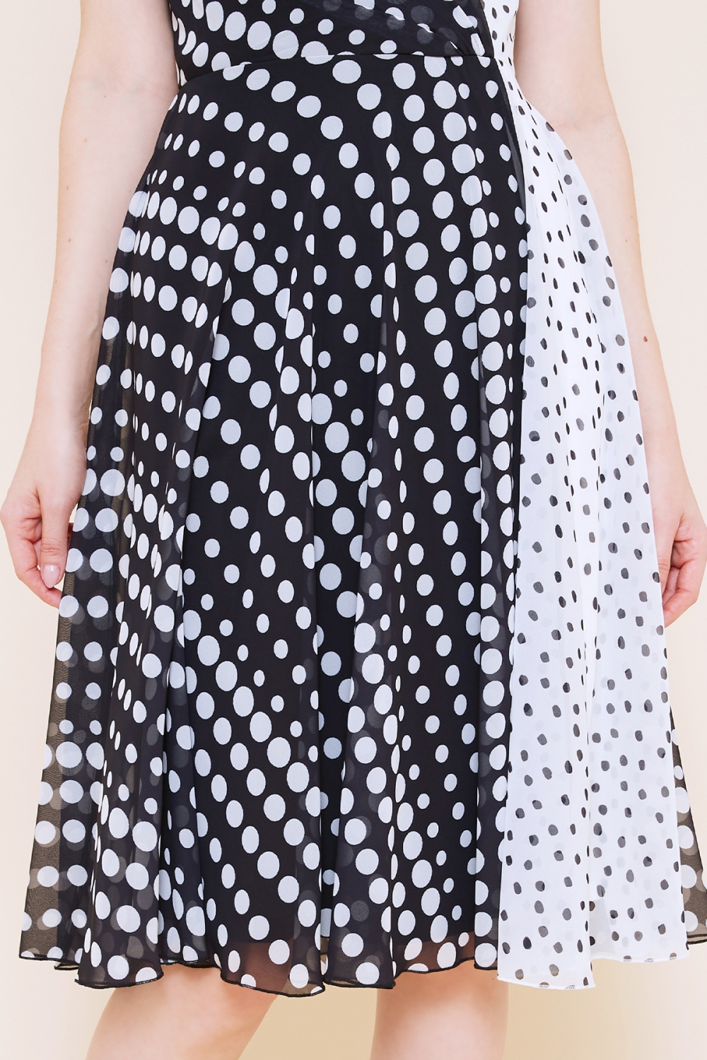 ブラック ドットシフォン カシュクールドレス｜TADASHI SHOJI（タダシ 