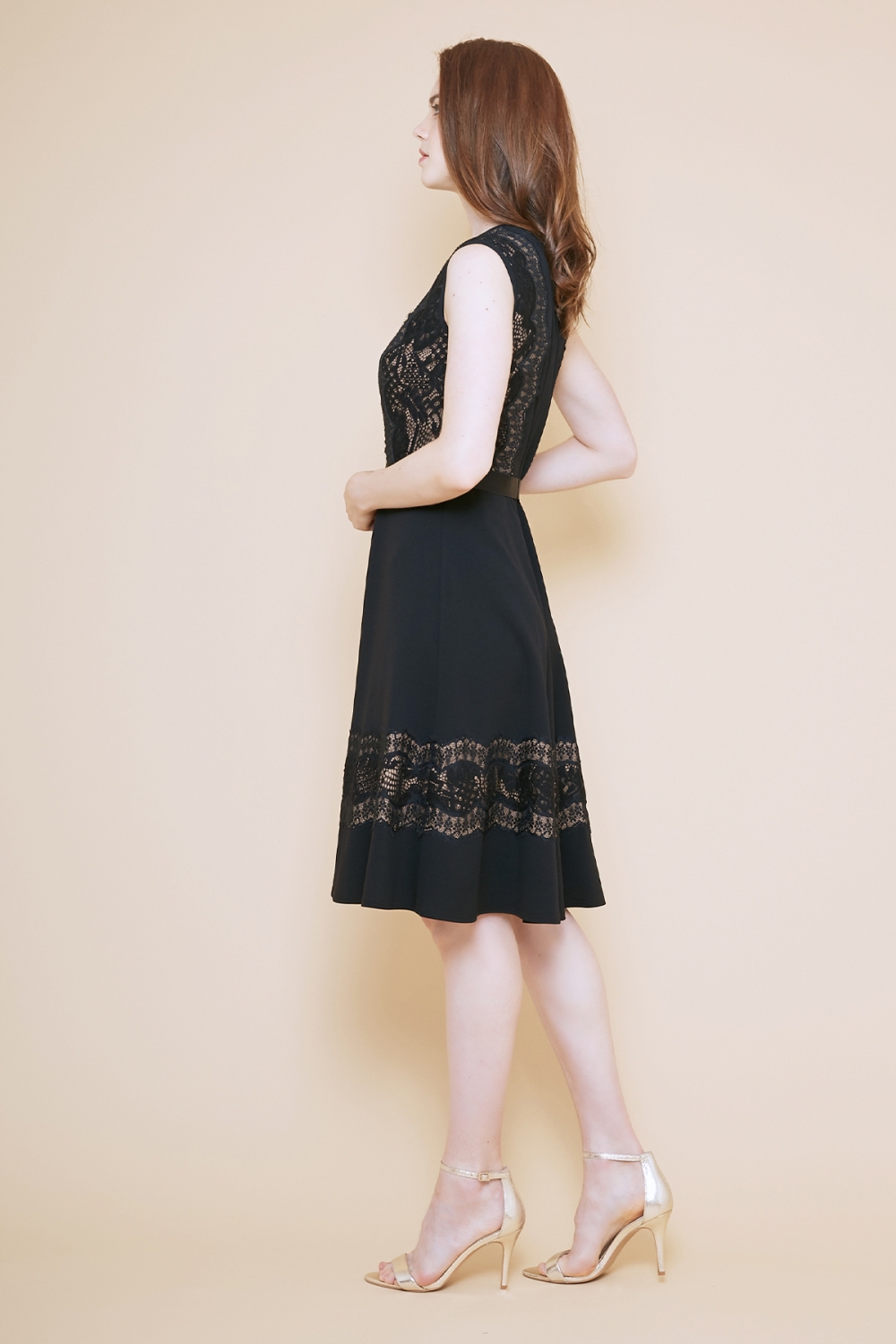 ワンピース美品 4 タダシショージ ワンピース ドレス　フレア　ブラック