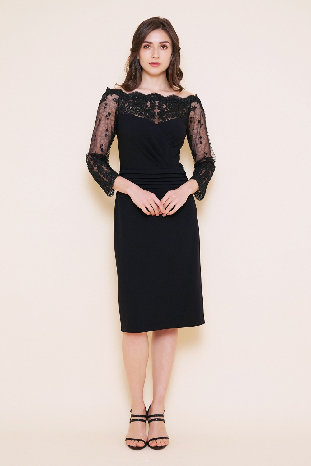 tadashi shoji ブラックレースドレス