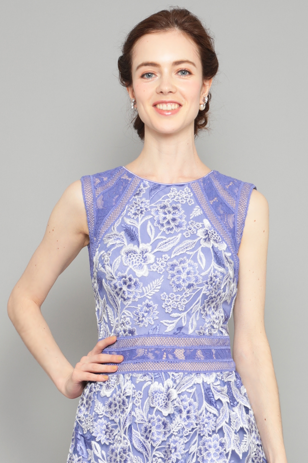 Tadashi Shoji フラワー刺繍ドレス/ワンピース ライラック×ホワイト ノースリーブ フラワー刺繍 ミモレ丈ドレス