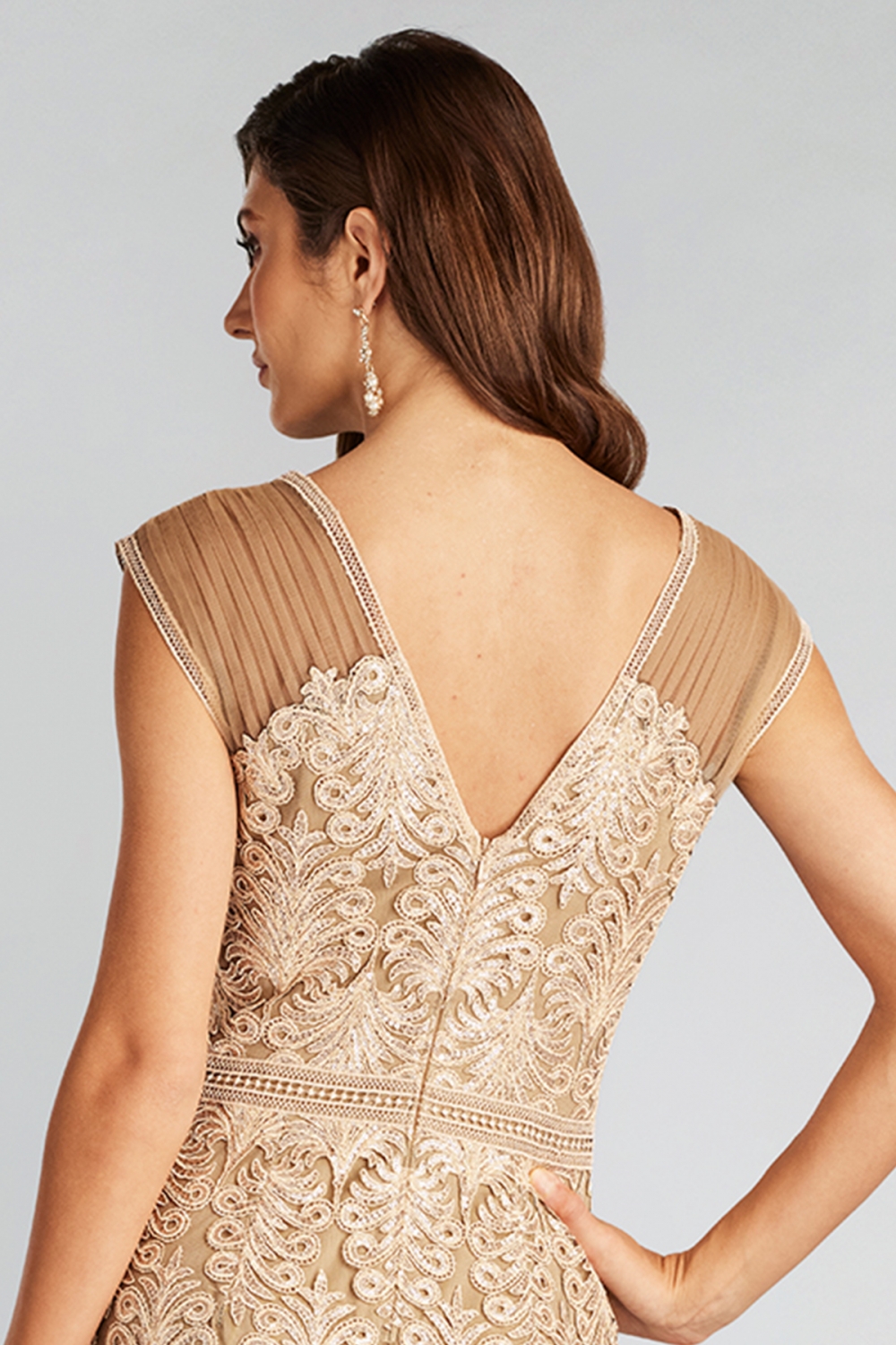 TADASHI SHOJI ゴールドレースドレス サイズ0 TADASHI SHOJI ゴールドレースドレス サイズ0 アイボリーゴールド