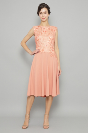 【リクエスト受付のみ】ピンク　スパンコール刺繍レース　フレアドレス