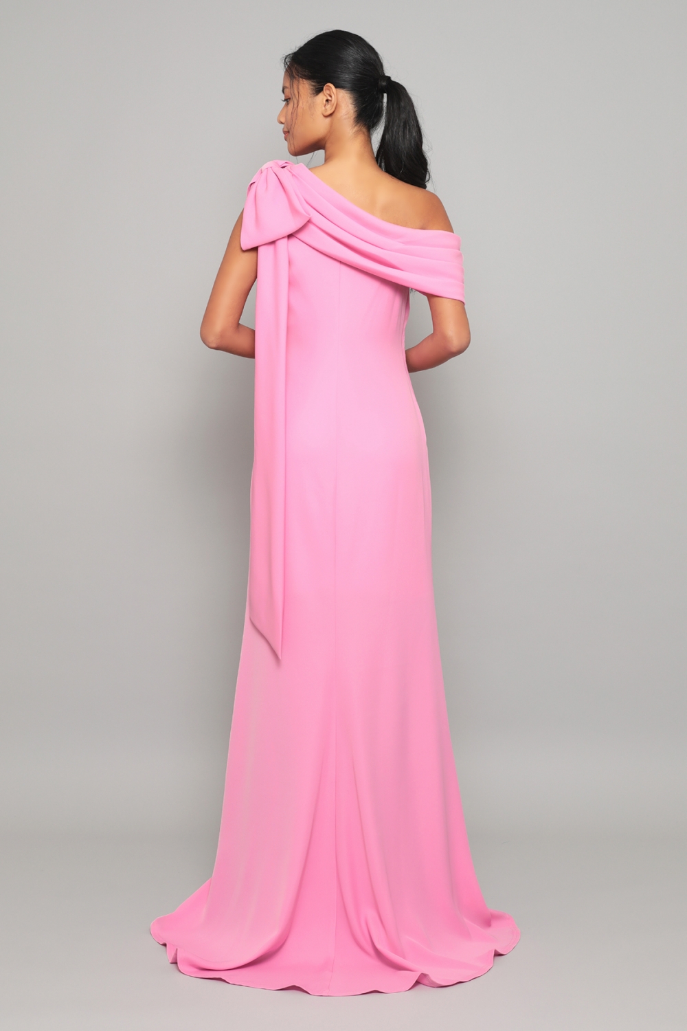 ピンク　クレープジャージー　ショルダーリボン　ロングドレス