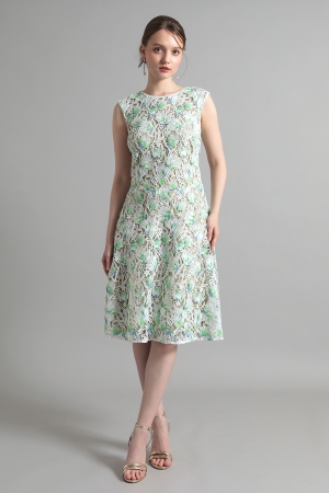 アイボリーグリーン フラワーモチーフ ミディアムドレス
