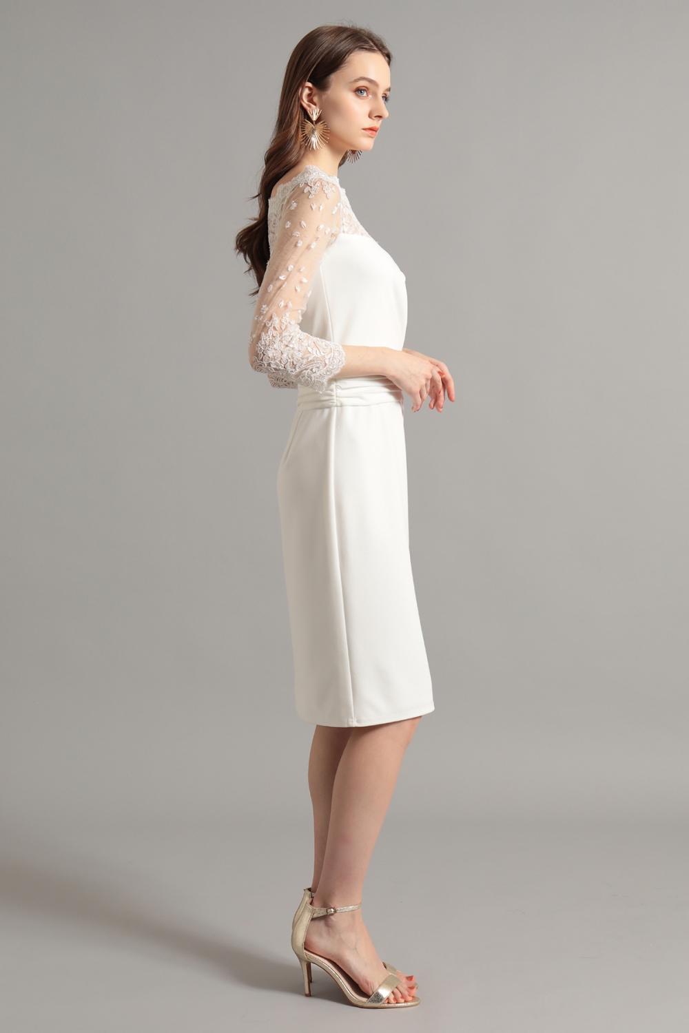 アイボリー　レース 長袖 タイトドレス