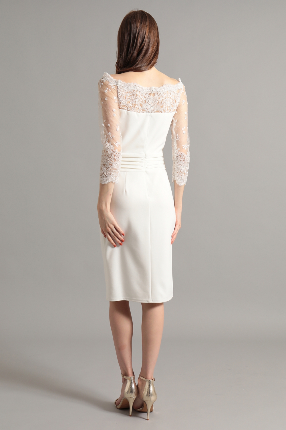 アイボリー　レース 長袖 タイトドレス